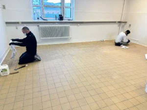 Enlèvement de moquette et rénovation de carrelage 05